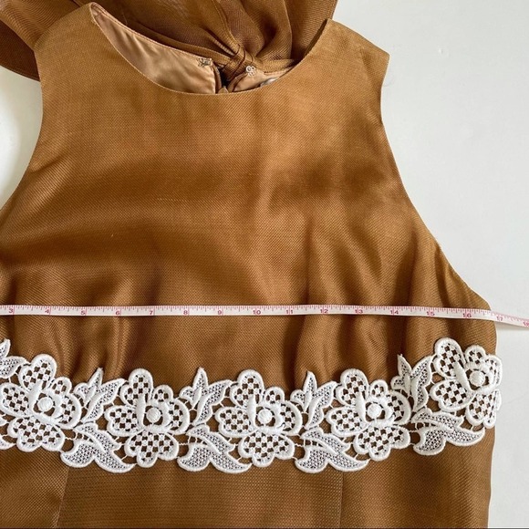 Givenchy Light Brown & White Lace Silk Dress w/Bow - Picture 12 of 16